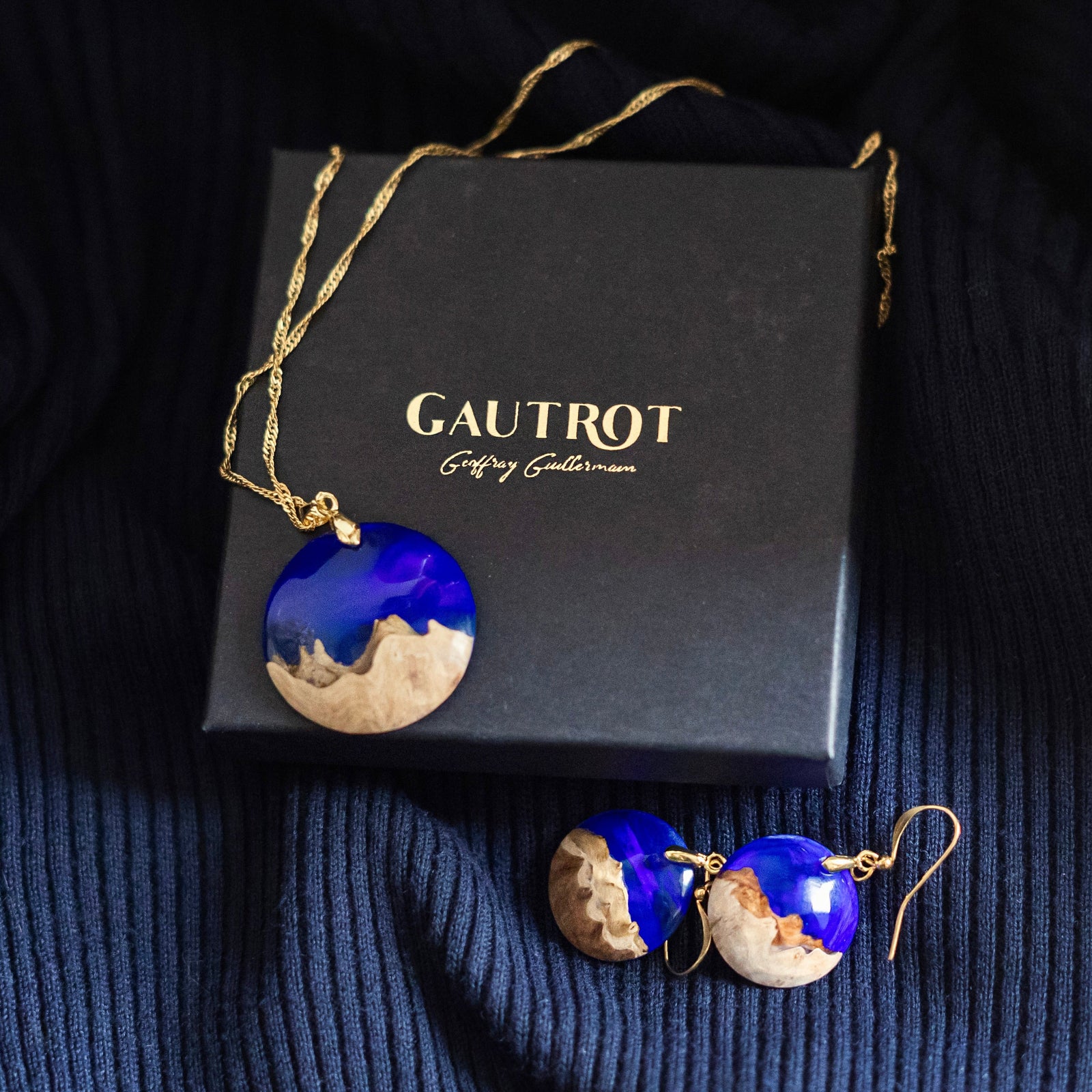 Round Earrings - Arabian Nights