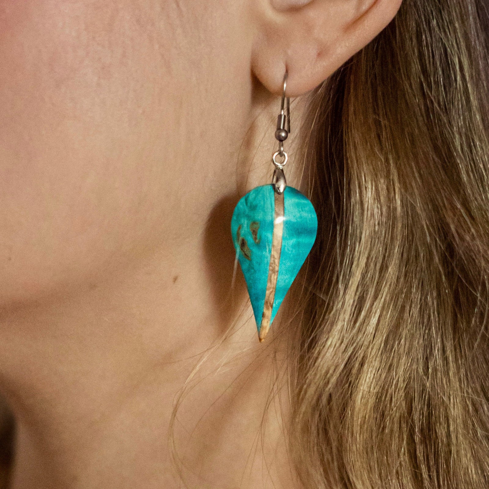 Earrings with Turquoise and beige stabilised birch Wood