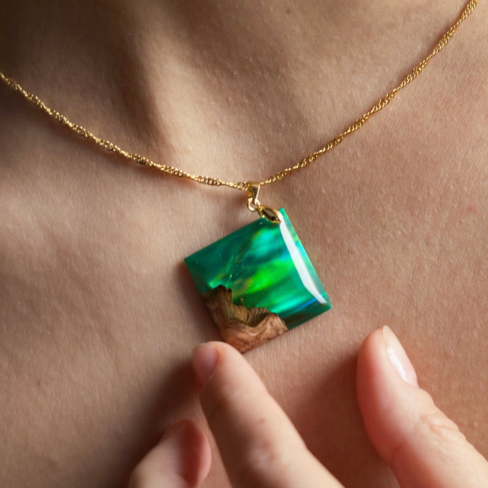 Pendant - The Edge of the Woods