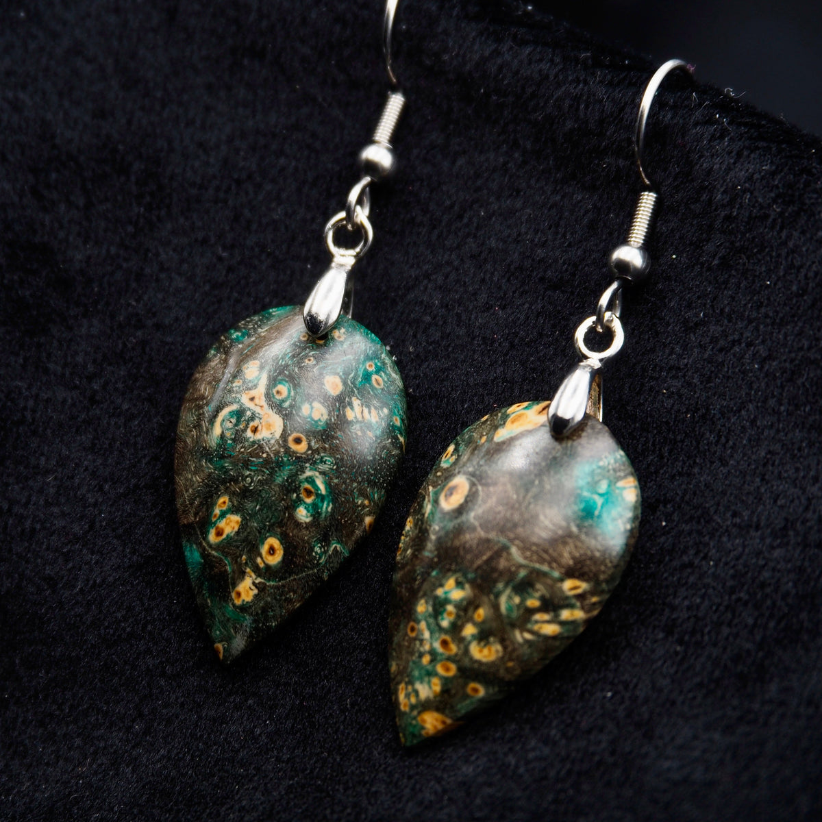 Pièce unique #53 - Boucles d'oreilles en Bois de Bouleau Stabilisé