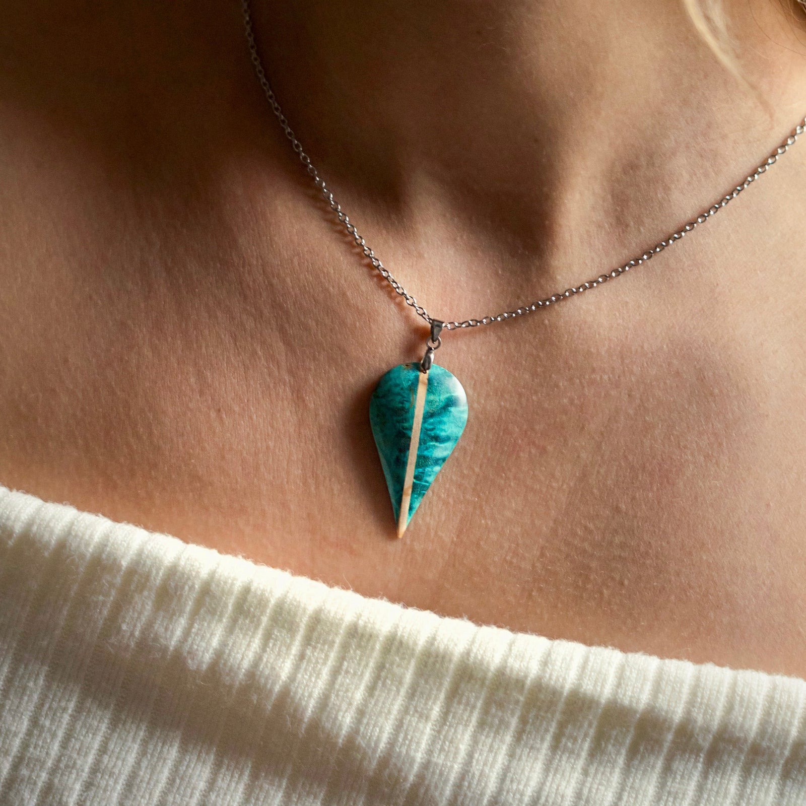 Pendant with Turquoise and beige stabilised birch Wood