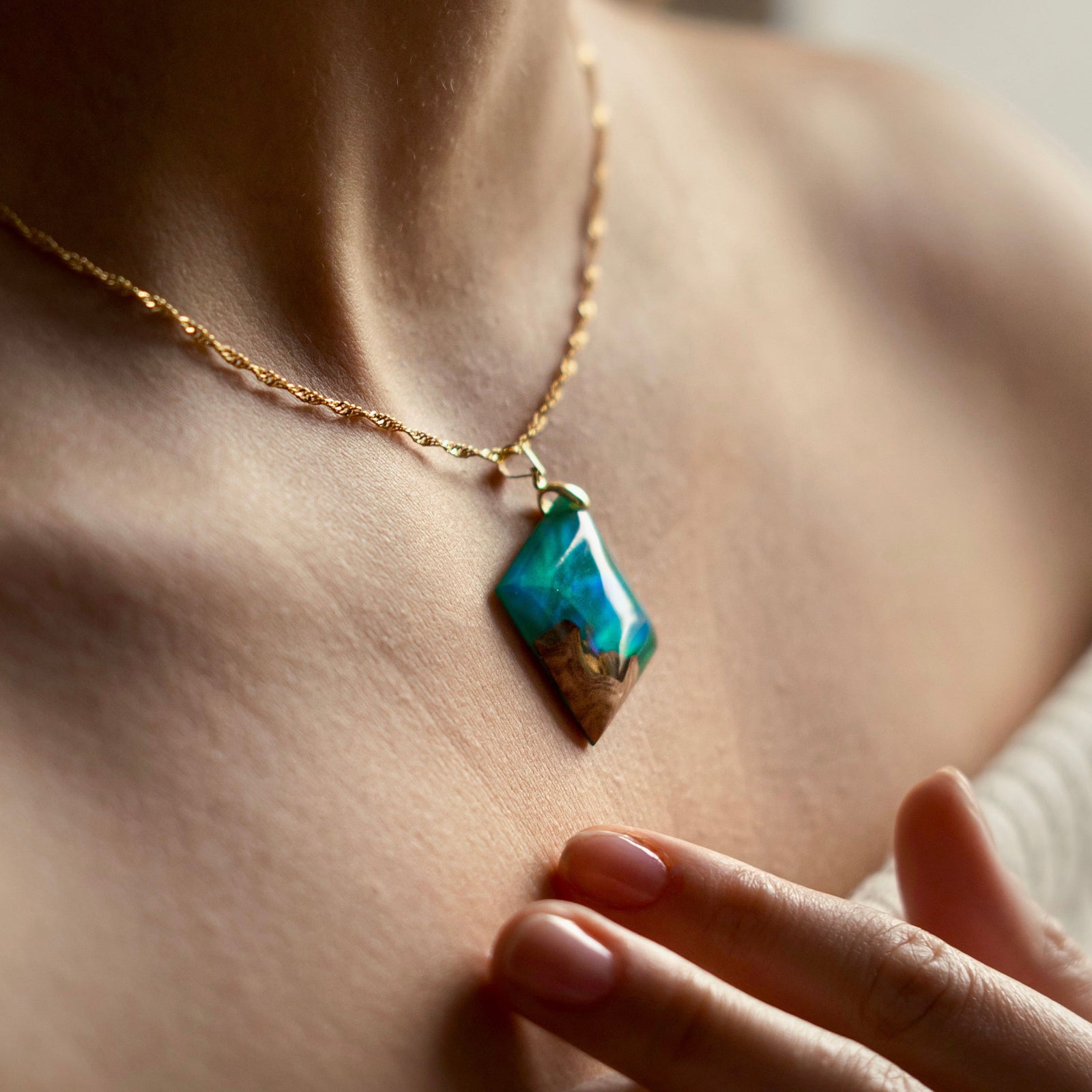 Pendant - The Edge of the Woods