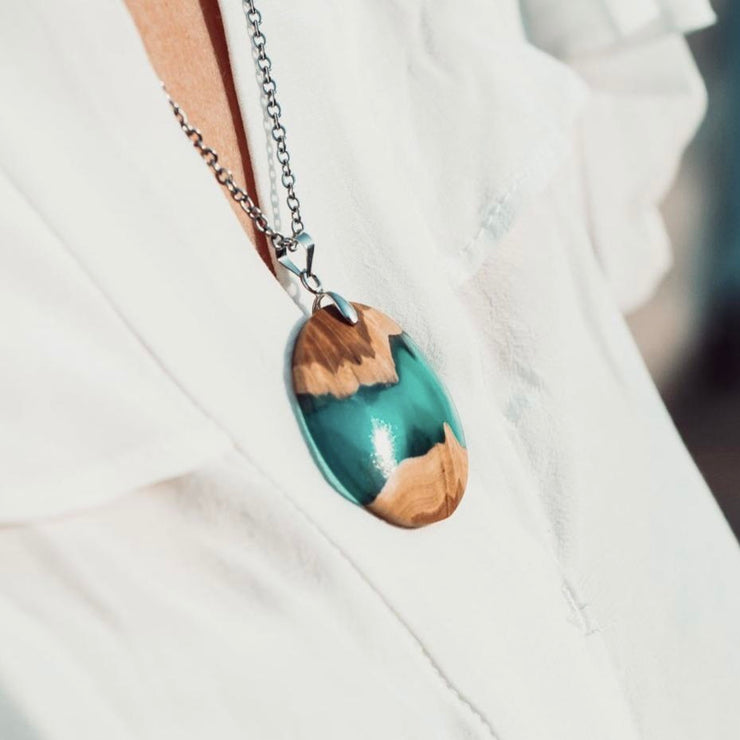 Eucalyptus Burl Pendant - Turquoise