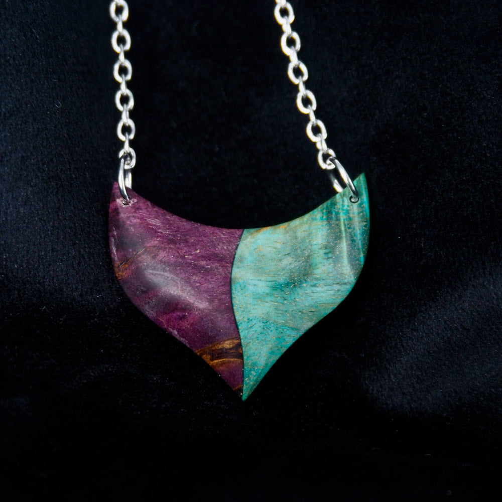 Pendentif en bois de bouleau stabilisé Violet et Turquoise
