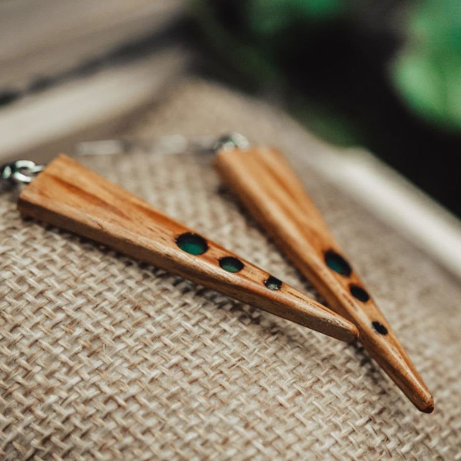 Boucles d'oreilles en bois de she oak