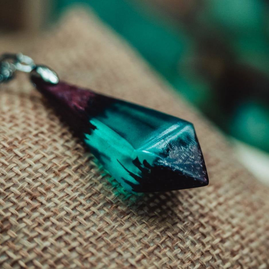 Pendentif en bois d’amarante