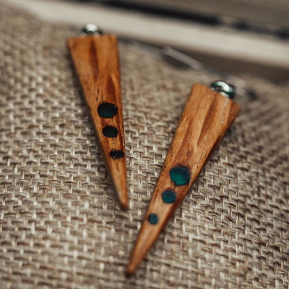Boucles d'oreilles en bois de she oak
