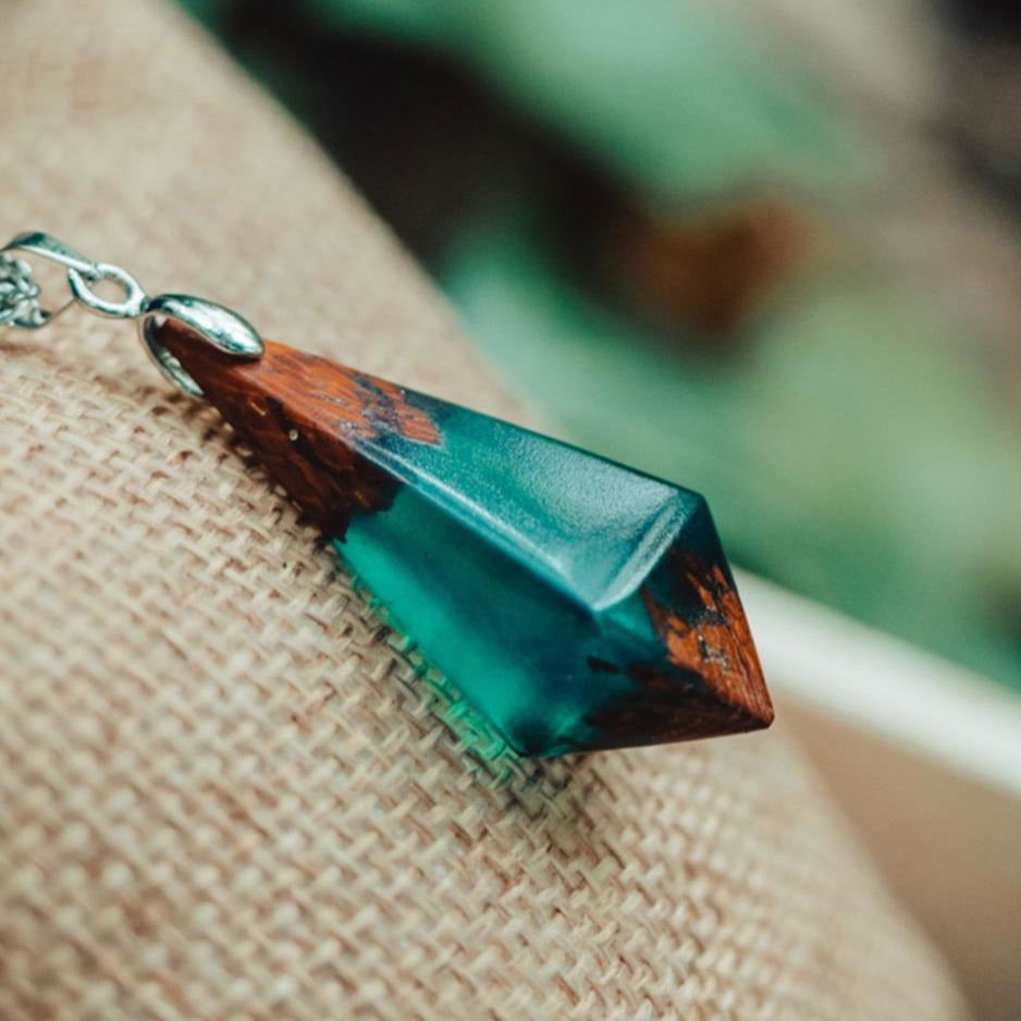 Pendentif en bois de padouk